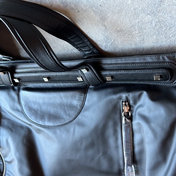 Bodhi large black Leather Coated Linen Trim Weekender Duffle Overnight Bag - Picture 9 of 12